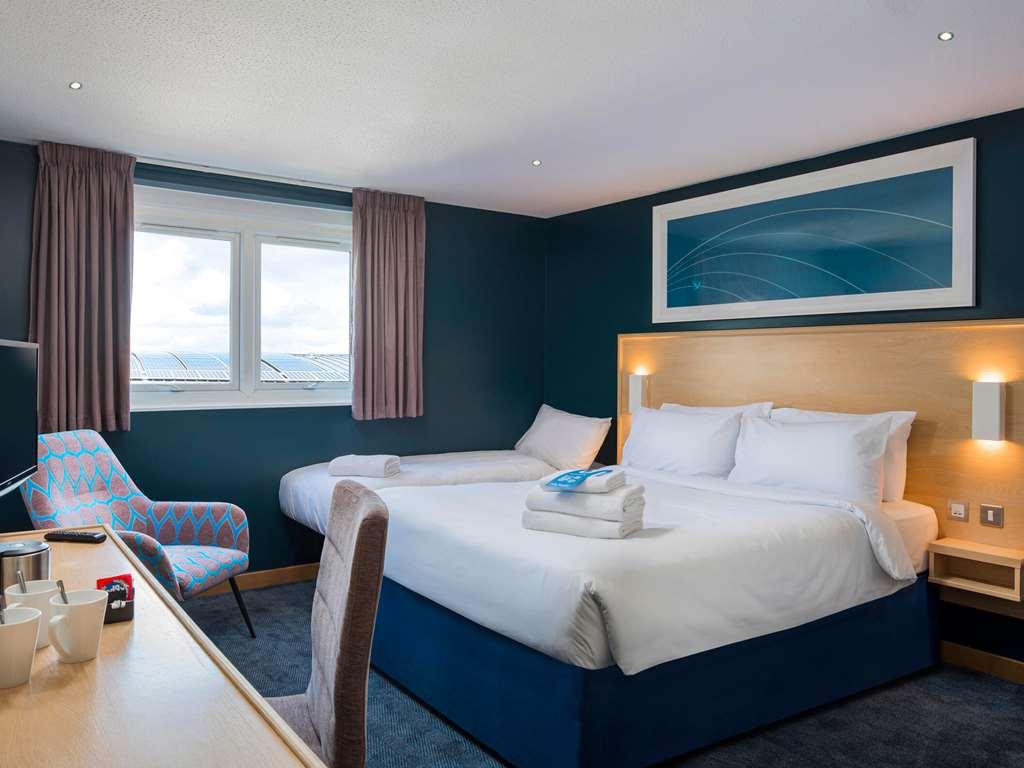 Travelodge Bangor Habitación foto