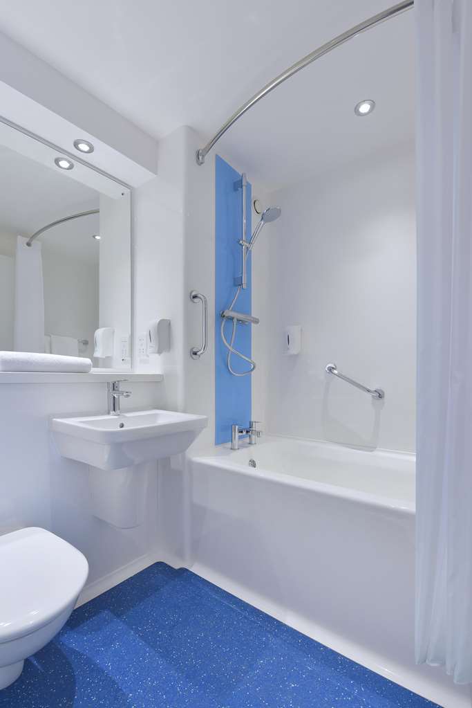 Travelodge Bangor Habitación foto